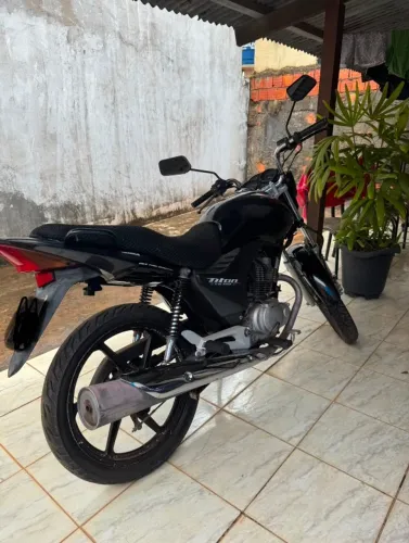 Honda 150 em dias só transferir unico dono