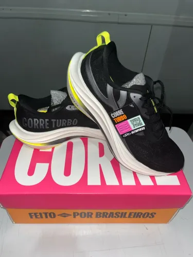 Corre Turbo Preto 41