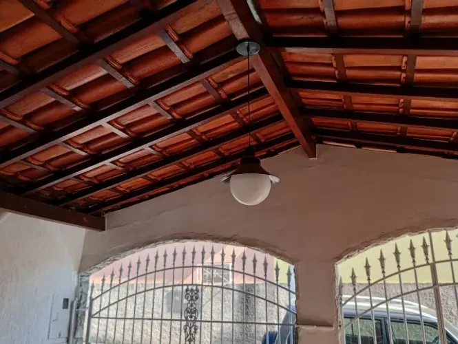 Casa em Curvelo! Oportunidade. "Aceita utilitário como parte no pagamento"