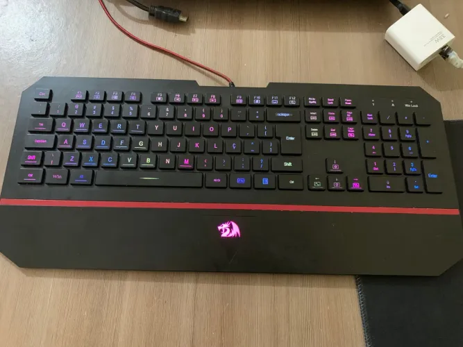Teclado gamer Redragon Karura 2
