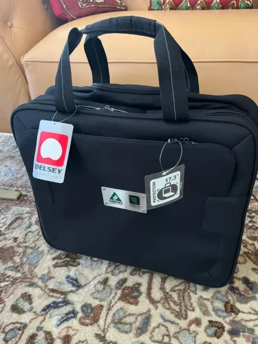 pasta executiva Delsey