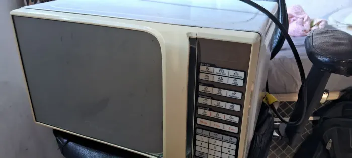 Microondas midea em excelente estado