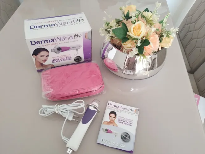 Derma Wand Pro