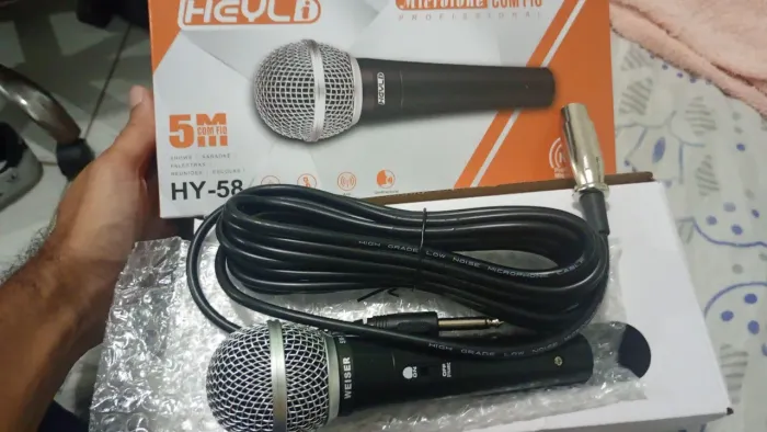 Microfone profissional com fio de 5 metros