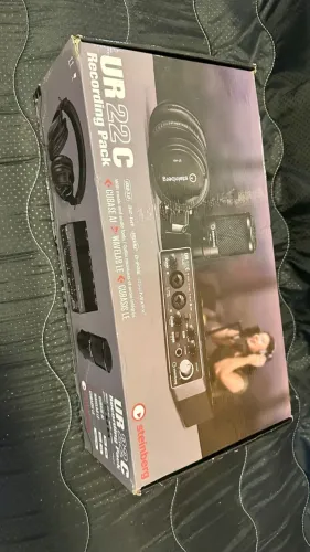 Combo de Interface de Áudio UR22C / Resolução de Áudio de 32 bits/192 kHz, Excelente.