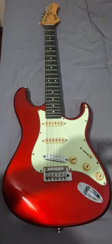 Guitarra Tagima T635