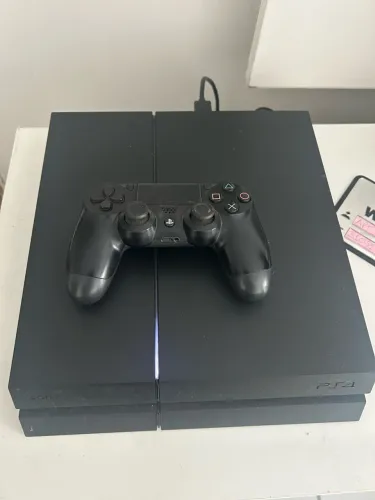 PS4 Fat + Controle + 13 Jogos ? R$ 2.800