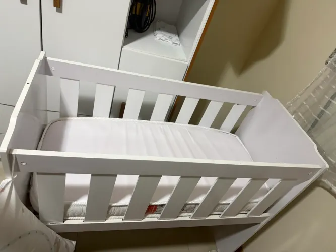 Mini berço com colchão