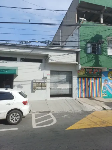 Alugo Galpão