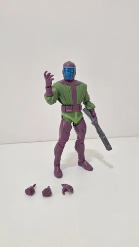 Marvel Legends Kang