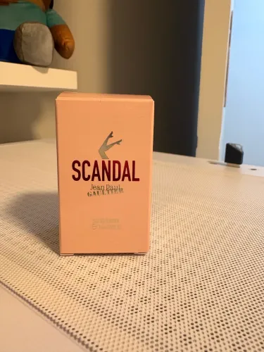 Miniatura scandal original