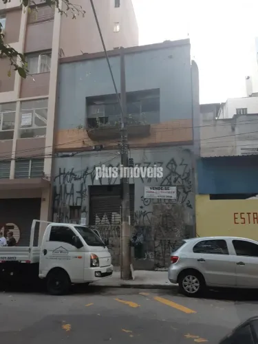 Terreno de 146 m² com sobrado para reforma e 2 vagas