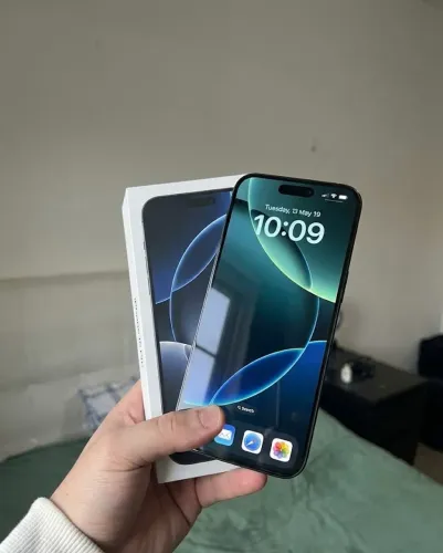 iPhone 16 pro max