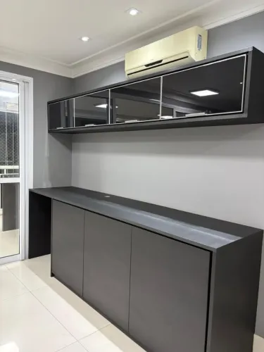 Balcão para sala de jantar