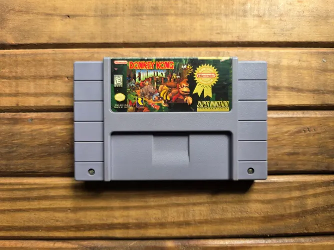 Donkey Kong Country SNES - Edição Especial Million Seller (Selo de Ouro)