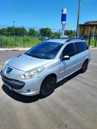 Peugeot 207 SW XS 1.6 Flex 16V 5P Aut. 2011