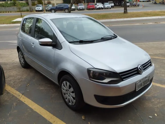 Volkswagen Fox 1.0 MI Total Flex 8V 5P 2011