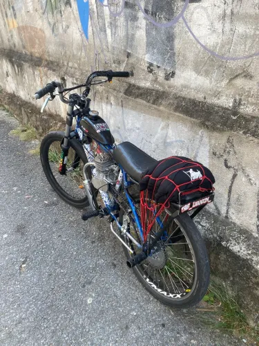 Quero nota nela ou hup naja motor zero tem nem um mês de uso só pega e andar