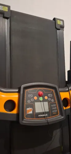 Esteira Dobrável 130kg Excelente Estado