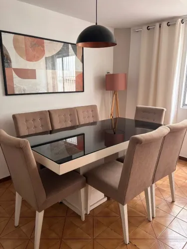 Mesa de Jantar com Cadeiras - 7 Lugares