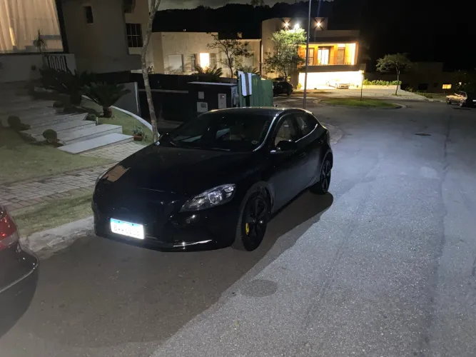 Volvo V40 T-4 Kinetic 2.0 Aut. 2019