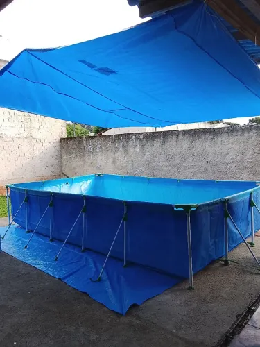 Vendo piscina 10 mil litros 