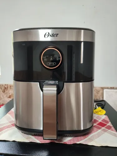 Air Fryer Oster Digital 4,8L ? NOVA, SEM USO