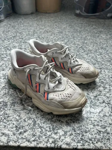 tênis adidas ozweego - 37