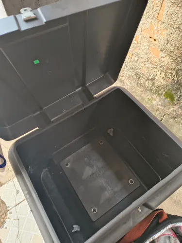 Baú de 80 litros