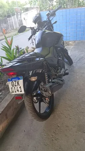Moto modelo Yamaha fazer 2023