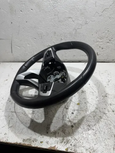 Volante ônix Tracker premier 