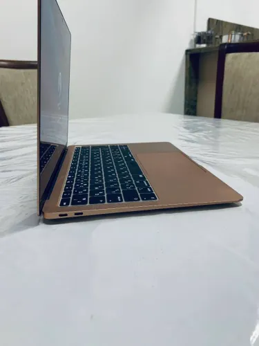 Macbook air 13"