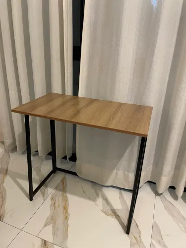 Mesa de escritório/estudos