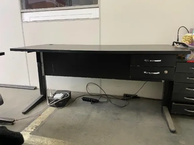 Mesa de Escritório 