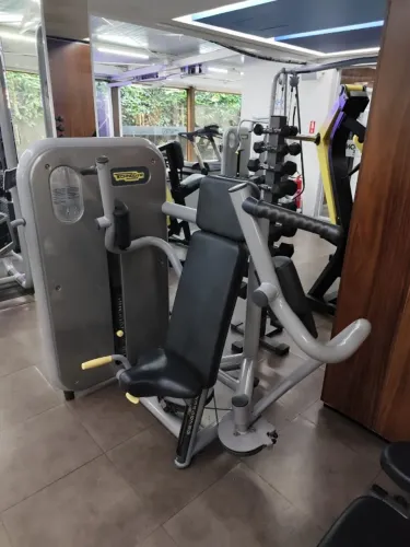 Vendo Peck deck - Techonogym