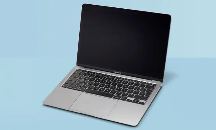 MacBook Air M1 8gb RAM 256GB