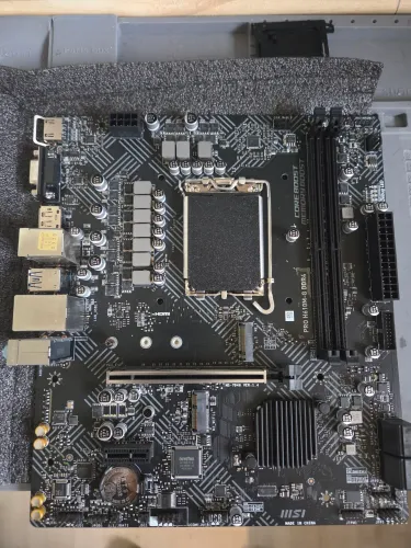 Placa Mãe MSI PRO H610M-G DDR4