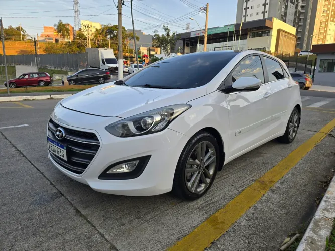 Hyundai I30 1.8 16V Aut. 5P 2016