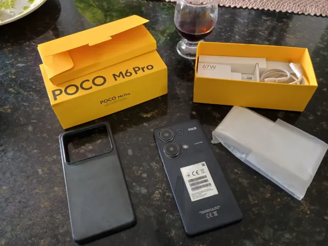 POCO M6 Pro 8GB 256GB Preto 