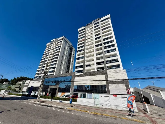 Apartamento à venda, 3 quartos, 1 suíte, 2 vagas, Estreito - Florianópolis/SC