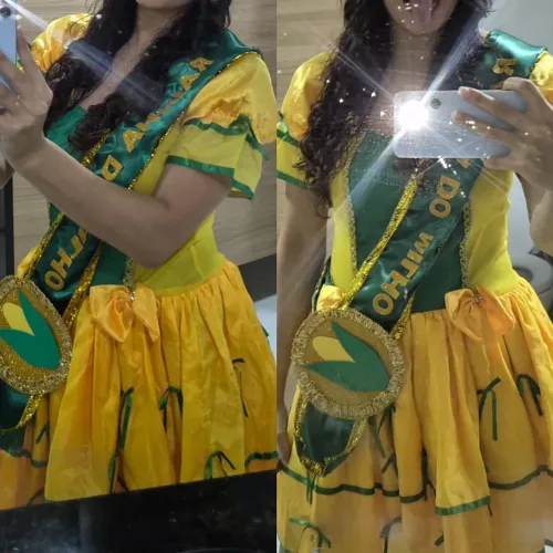 Vendo vestido rainha do milho tamanho 16 anos (mando medidas) + faixa