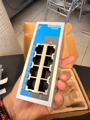 Switch 8 Portas Industrial Ethernet Ies2008 Trilho Din Ip40