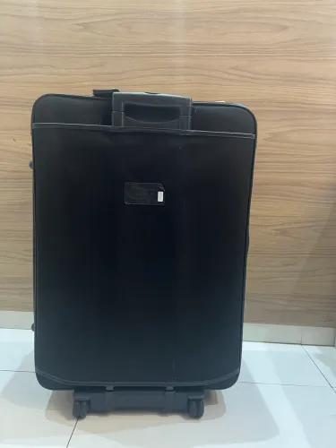 Mala de Viagem Seminova em Excelente Estado