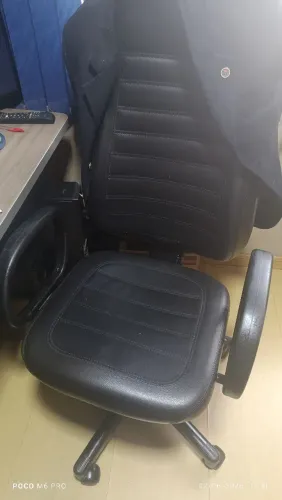 Cadeira estilo presidente para Escritório, Sala Comercial e Consultorio