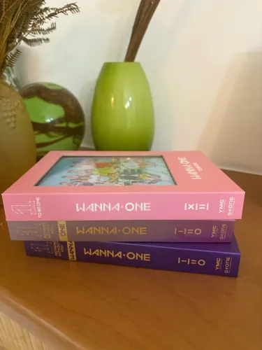 Albuns Wanna One one to be one assinado+Nothing without you