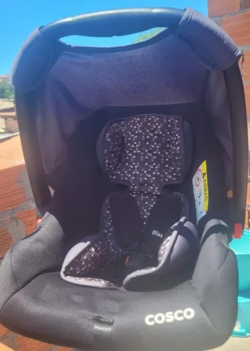 Bebê conforto Cosco Bliss, em excelente estado e pronto p/ uso com td conforto e segurança