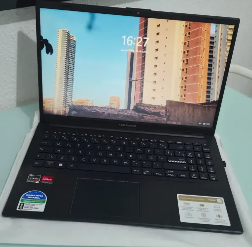 Asus vivobook go15 ryzen 5