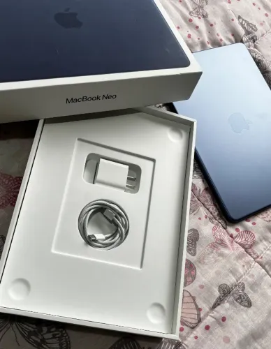 MacBook Neo 13? Apple - A18 Pro - 8GB RAM - 256GB SSD