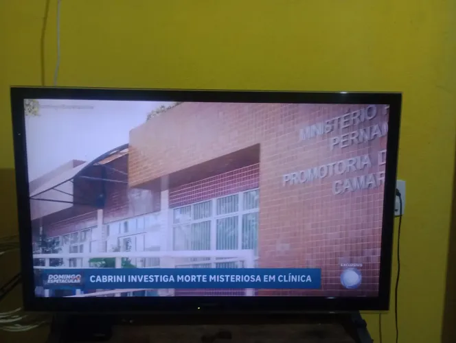 Vendo essa televisão não é smart