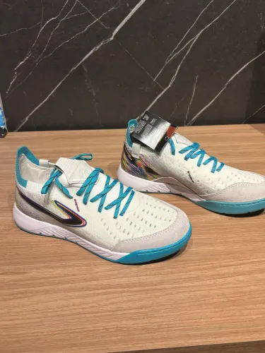 Tênis de Futsal Topper Dominator Fuse